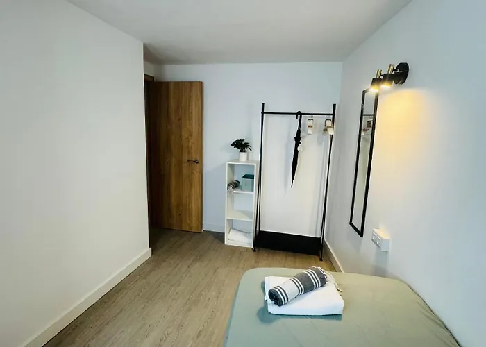 Piso Con Jardín, De Playa Fenals * Lloret de Mar