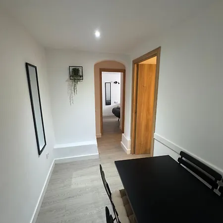 Апартаменти Piso Con Jardin, De Playa Fenals