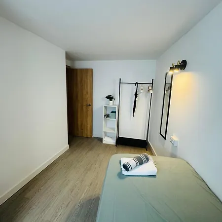 Piso Con Jardín, De Playa Fenals * Lloret de Mar